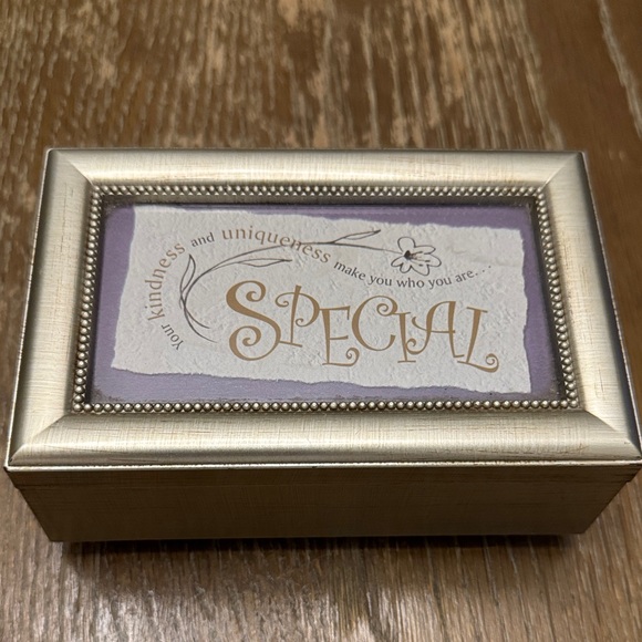Carson Home Accents Other - Carson Musical Jewelry Box “Special” Amazing Grace Music Box 6” Keepsake